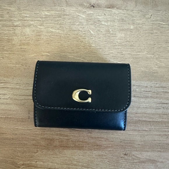 Coach Black Leather Wallet - Picture 1 of 4